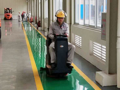 環(huán)氧地坪臟了怎么辦？用美高洗地機(jī)來(lái)輕松清洗干凈